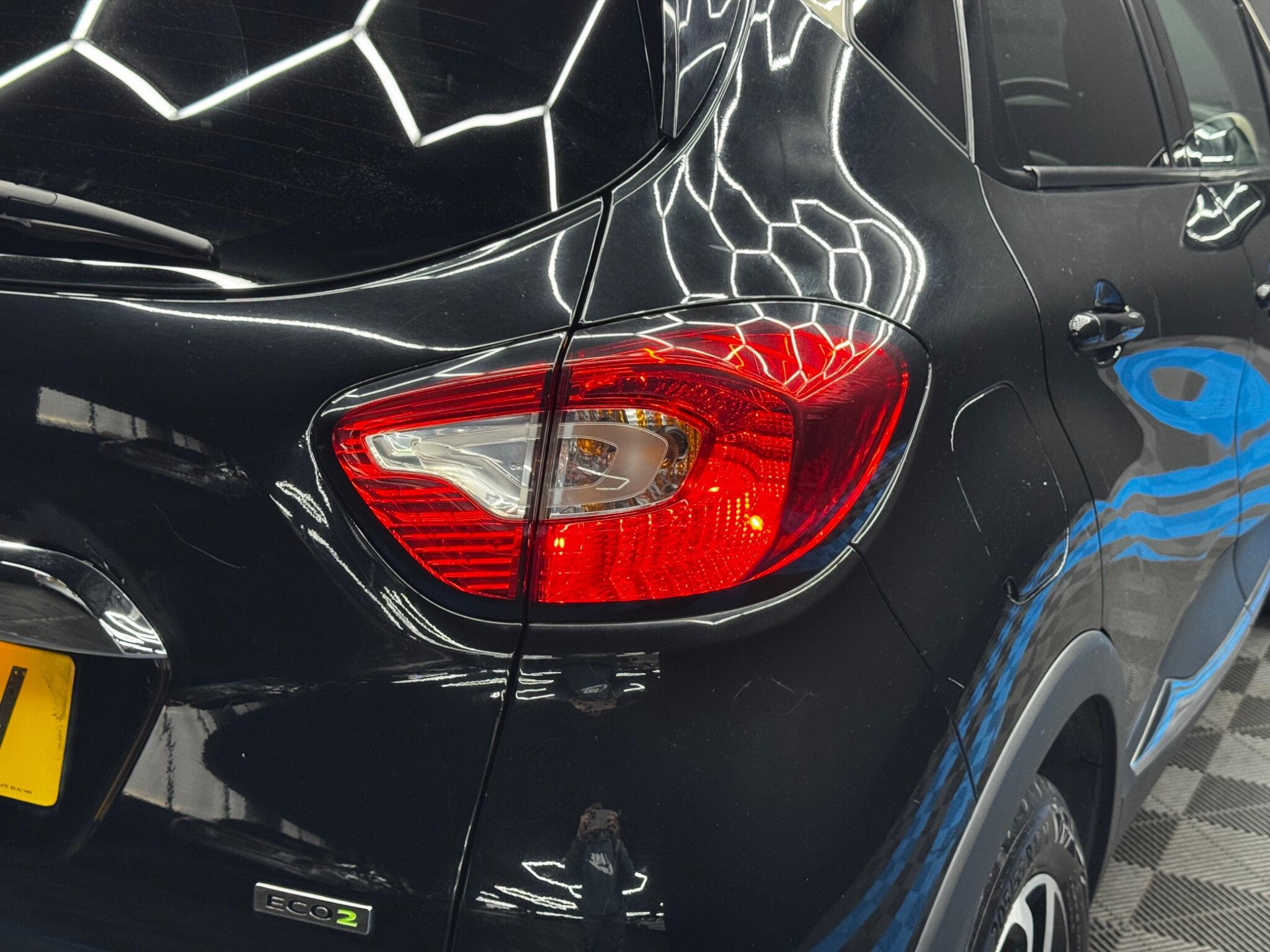 Renault Captur - Image 38