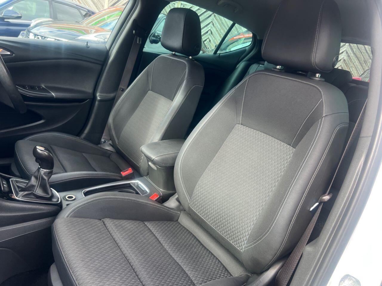 Vauxhall Astra - Image 17