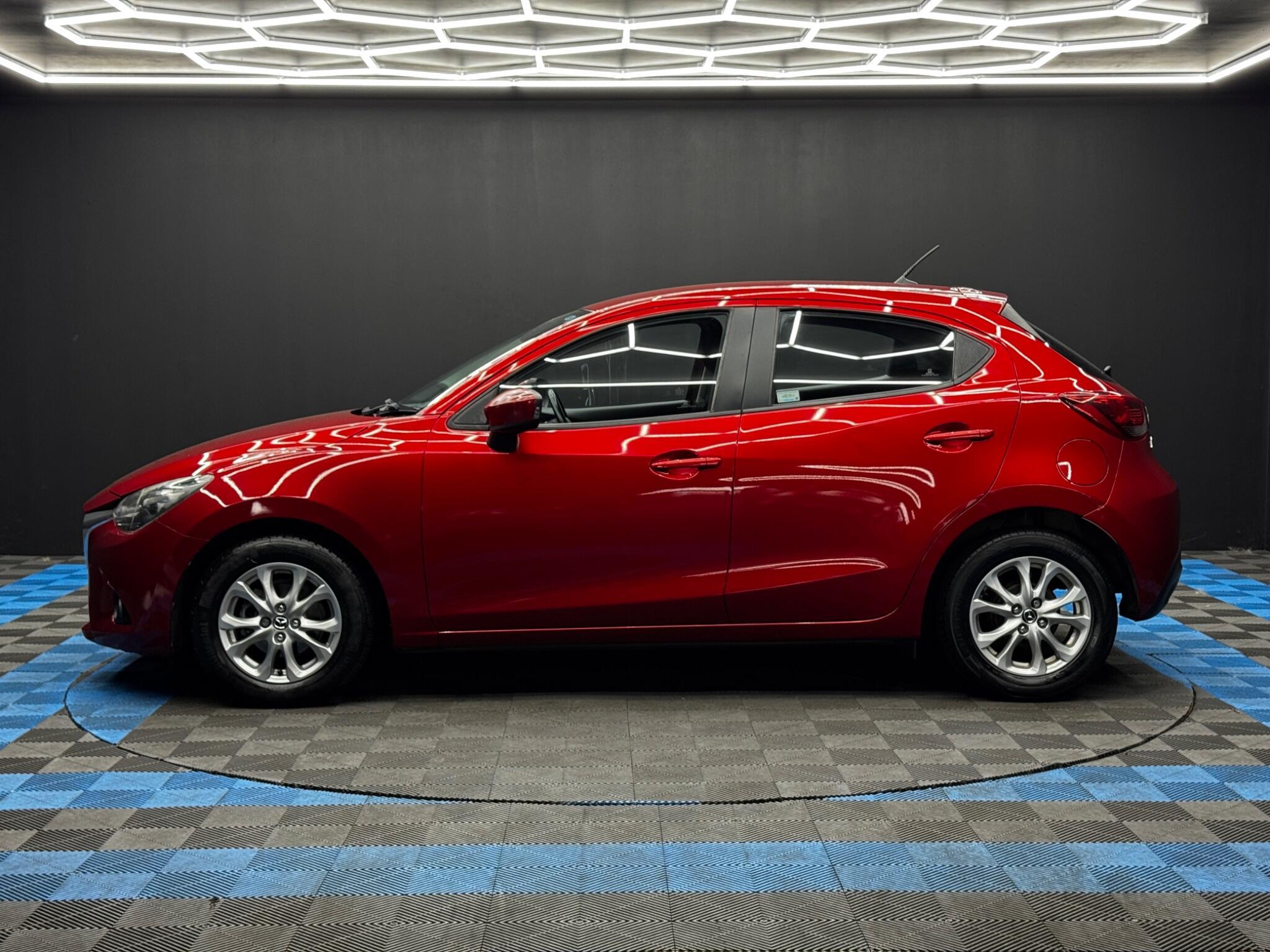 Mazda MAZDA2 - Image 7