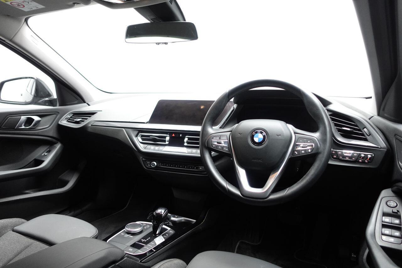 BMW 1 Series - Image 15