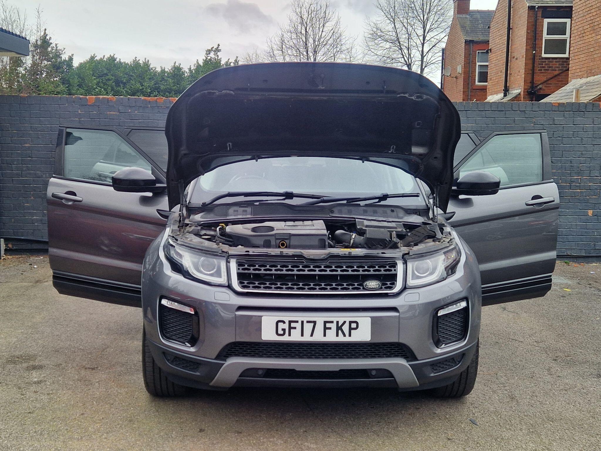 Land Rover Range Rover Evoque - Image 15