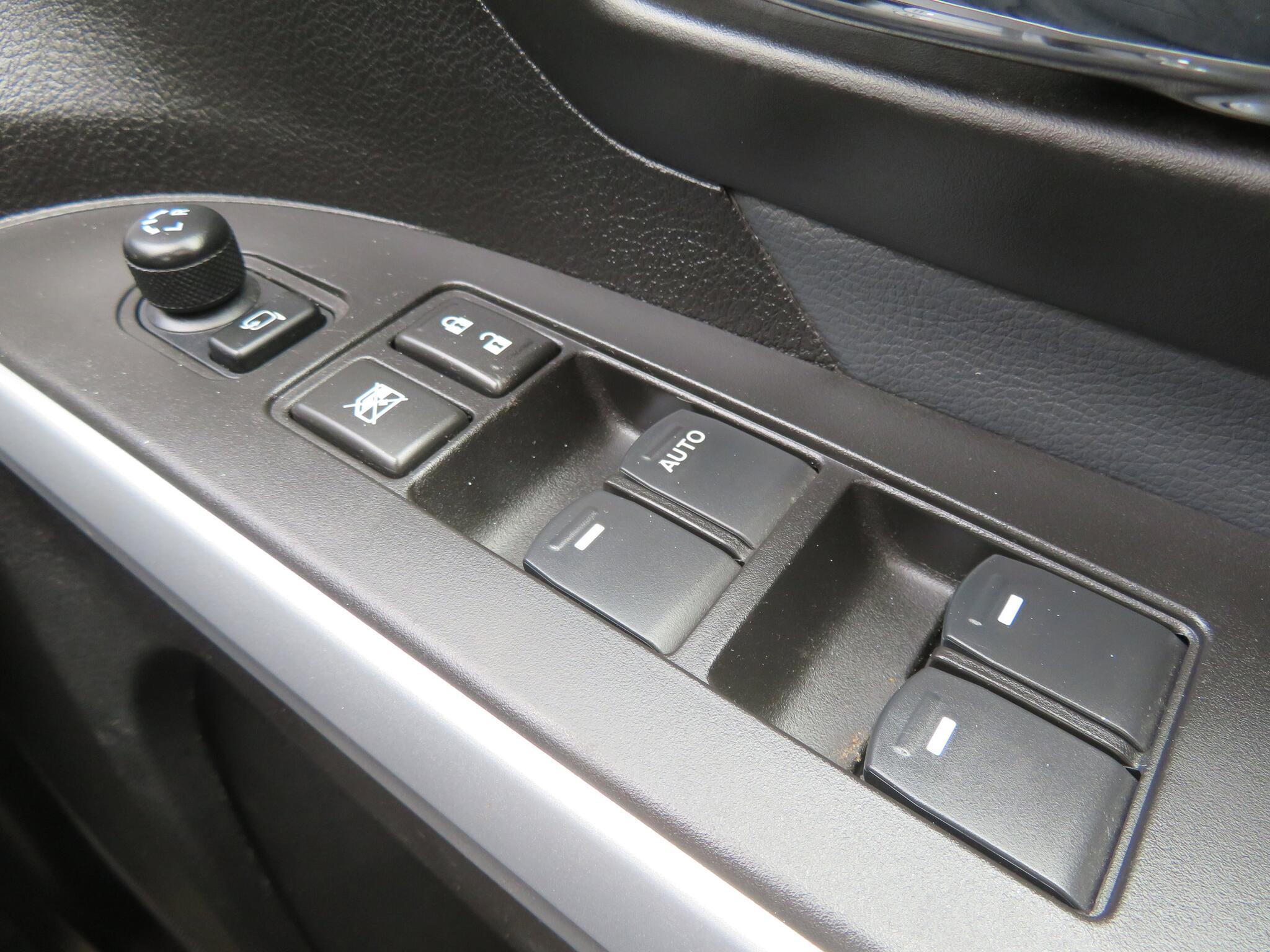 Suzuki SX4 S-Cross - Image 20