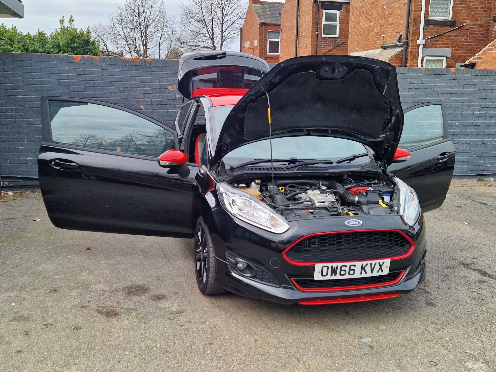 Ford Fiesta - Image 17