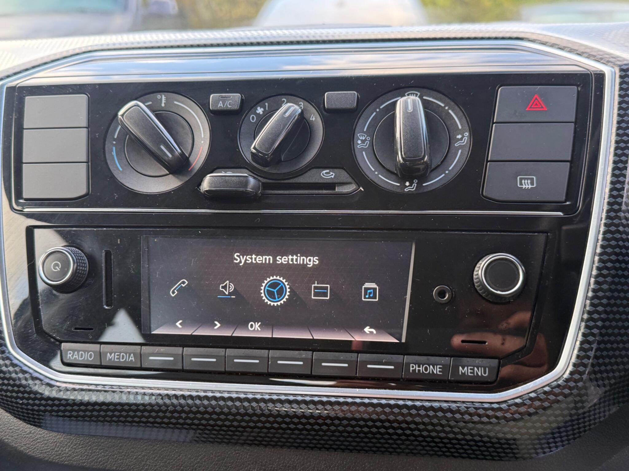 Volkswagen up! - Image 36