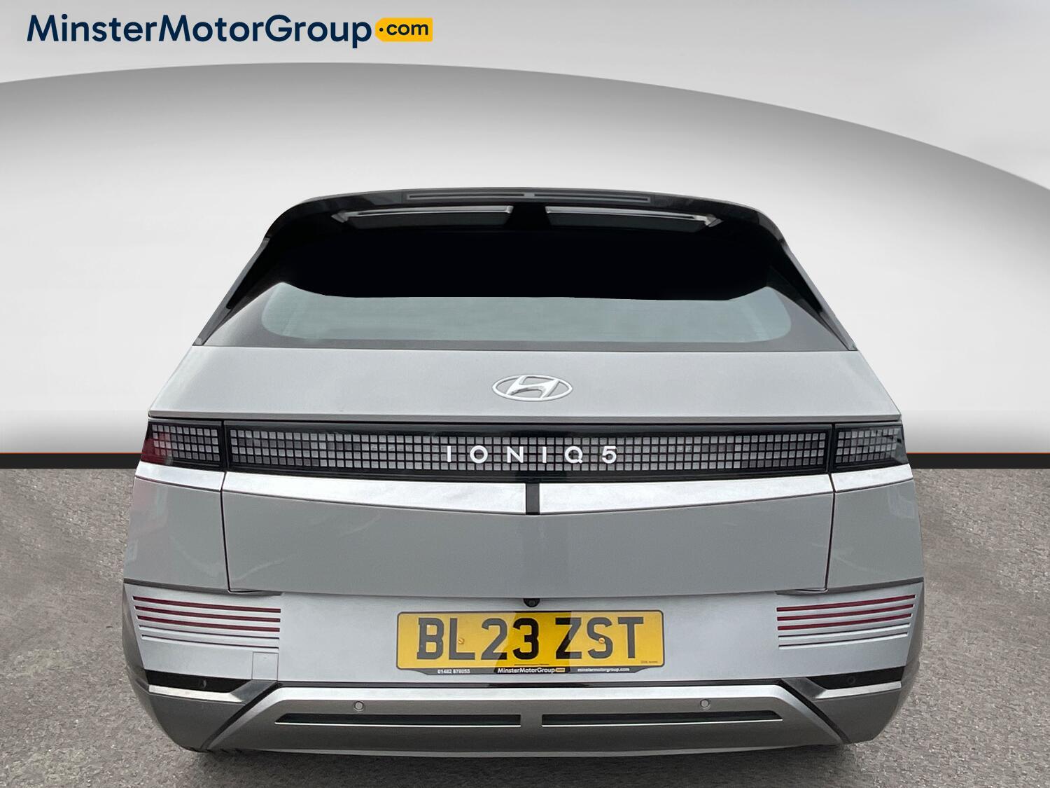Hyundai Ioniq 5 - Image 3