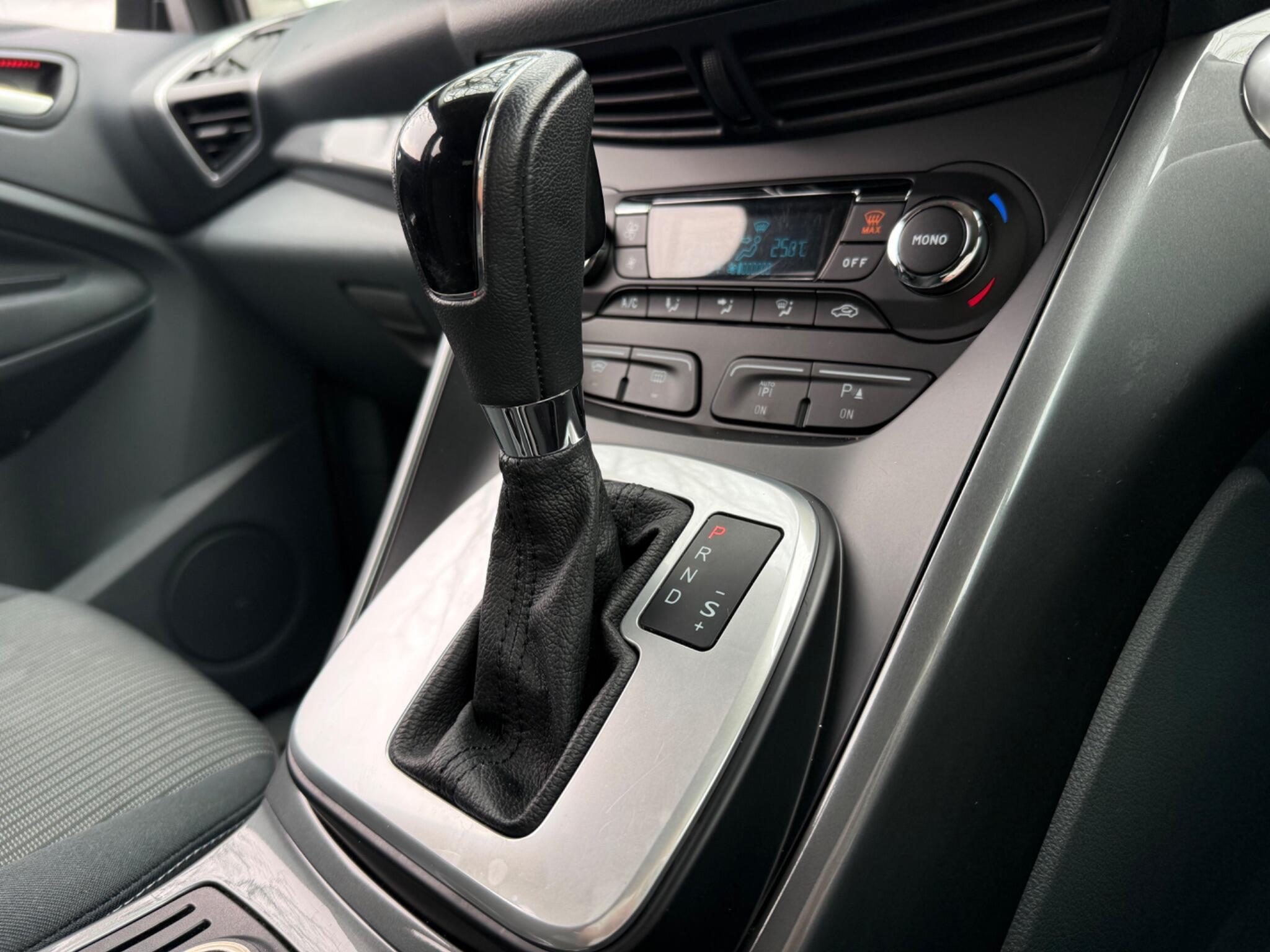 Ford C-MAX - Image 18