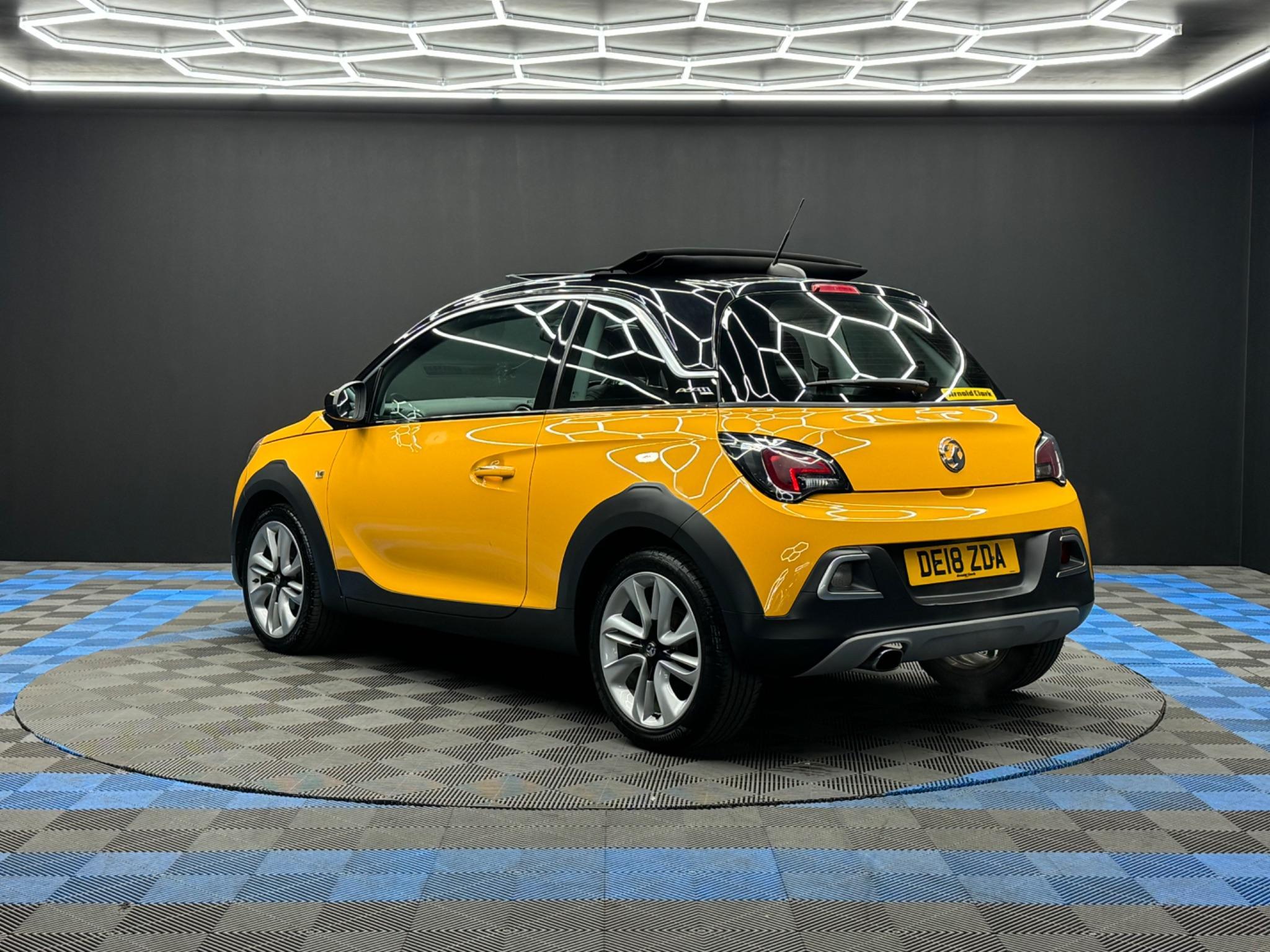 Vauxhall ADAM - Image 7