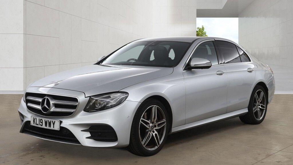 Mercedes-benz E-CLASS - Image 5