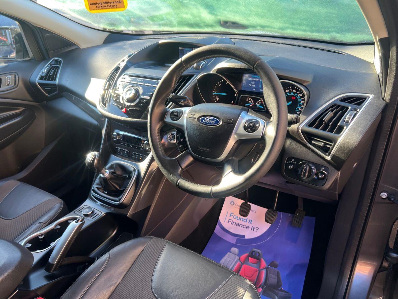 Ford Kuga - Image 12