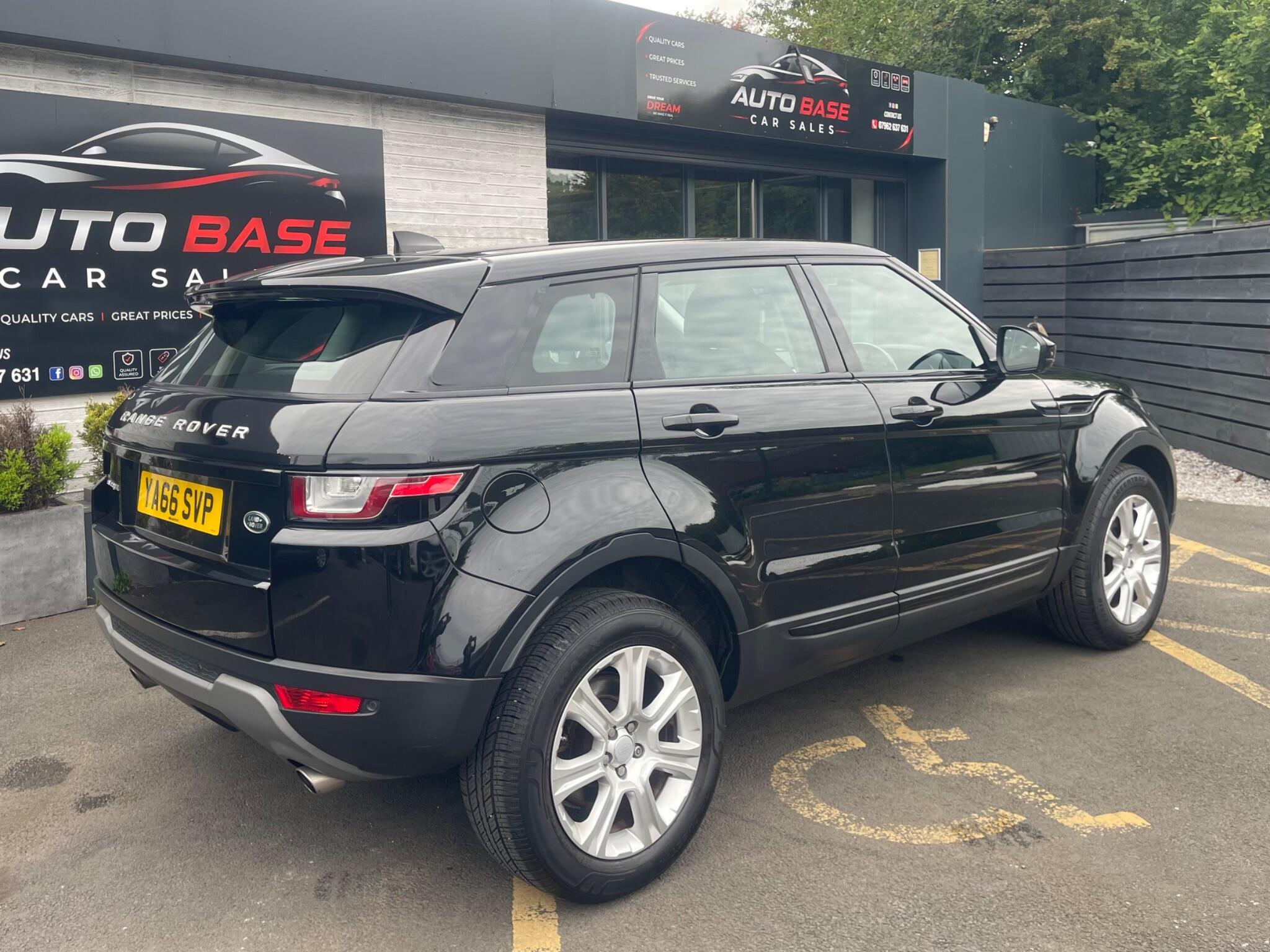 Land Rover Range Rover Evoque - Image 20