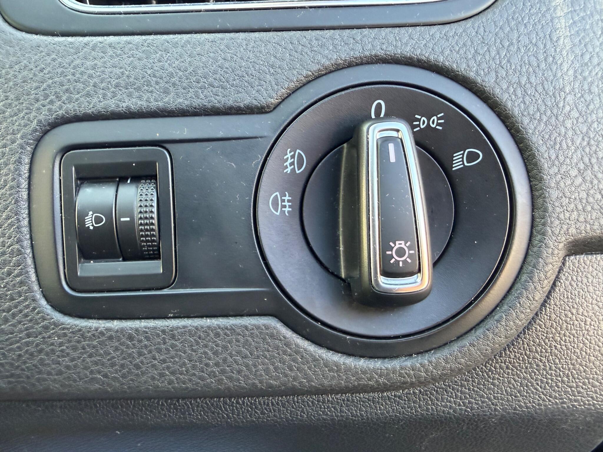 Volkswagen Polo - Image 26