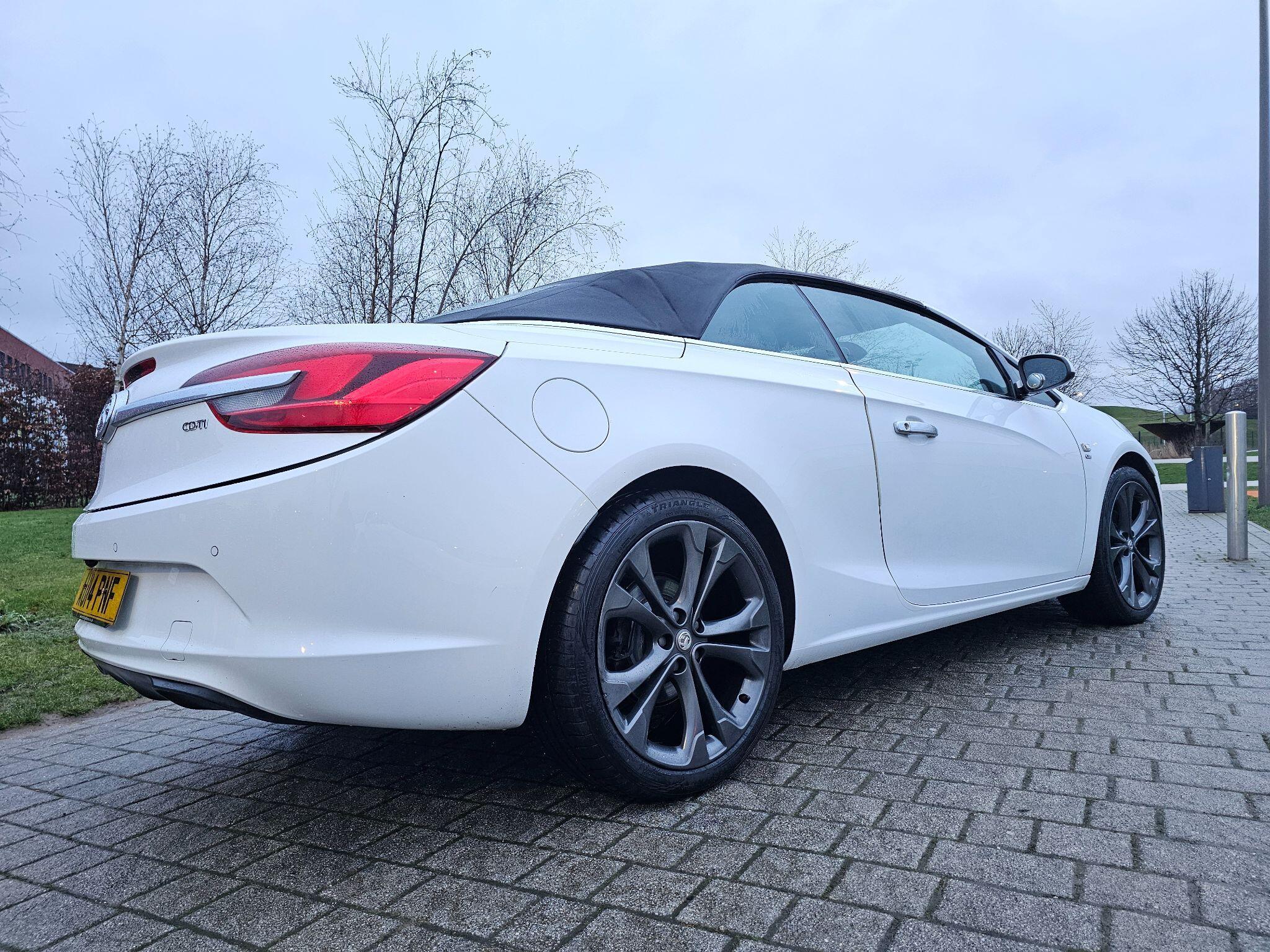 Vauxhall Cascada - Image 4