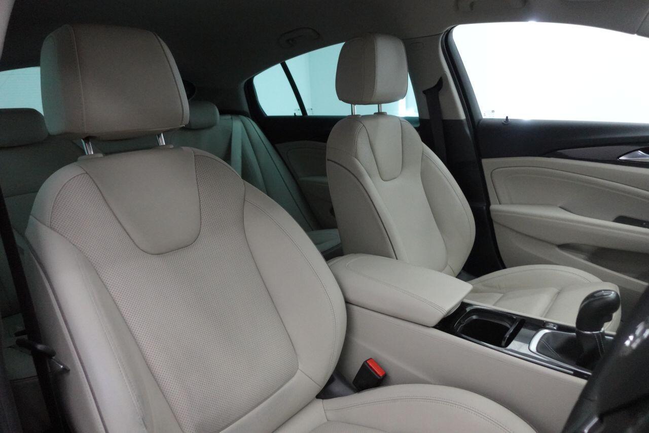 Vauxhall Insignia - Image 2