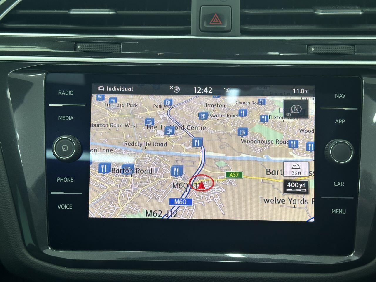 Volkswagen Tiguan - Image 26