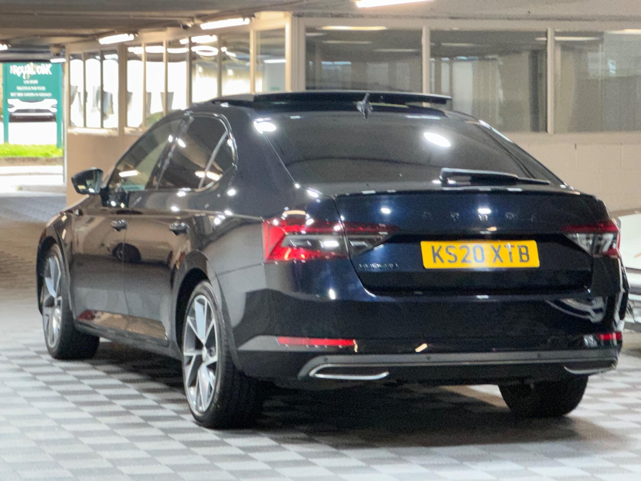 Skoda Superb - Image 3