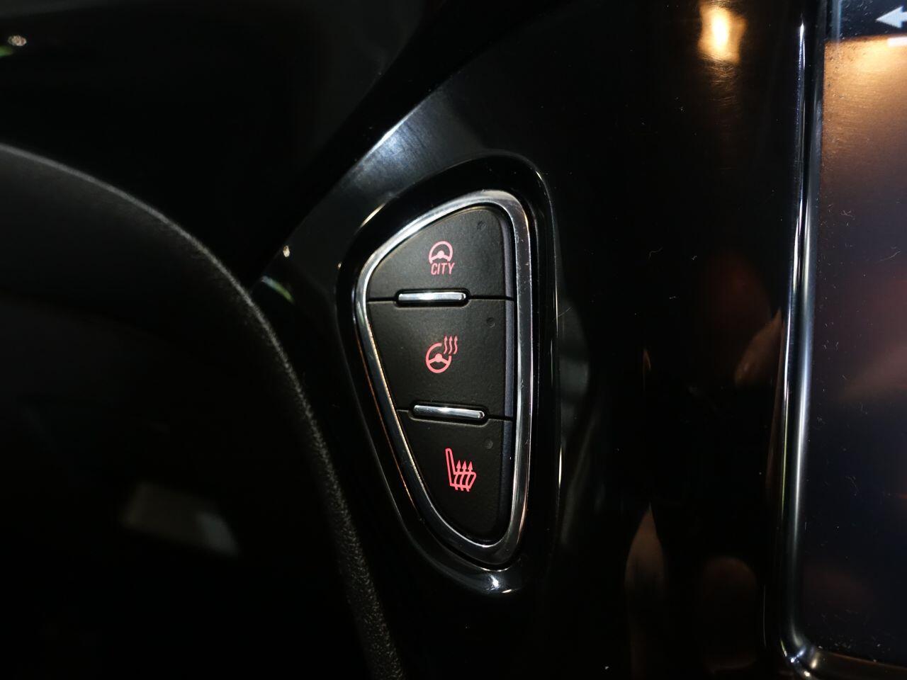 Vauxhall Corsa - Image 25