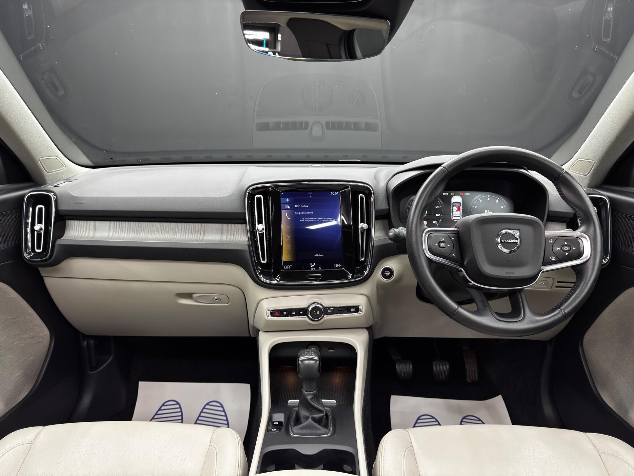 Volvo XC40 - Image 10