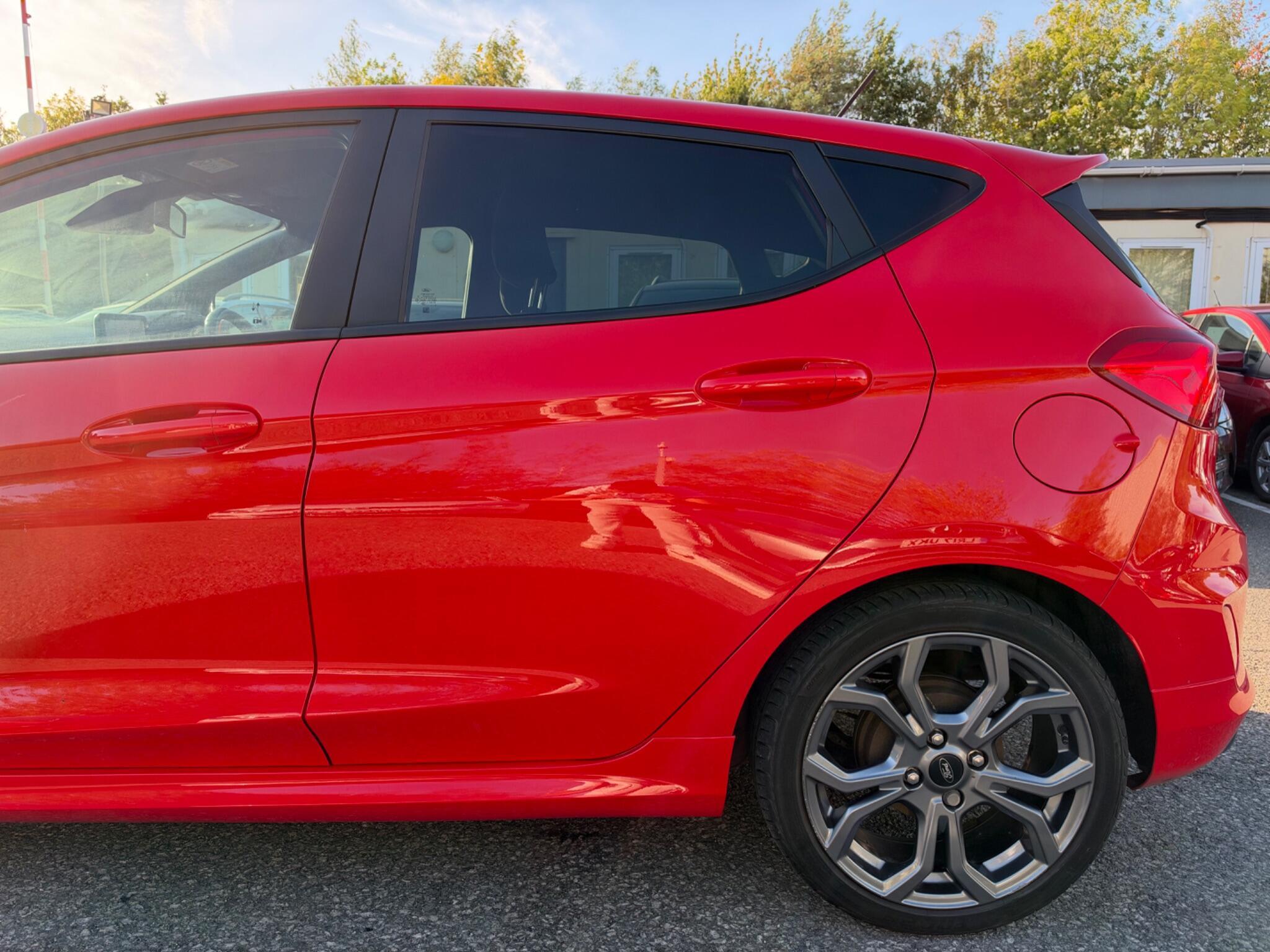 Ford Fiesta - Image 9