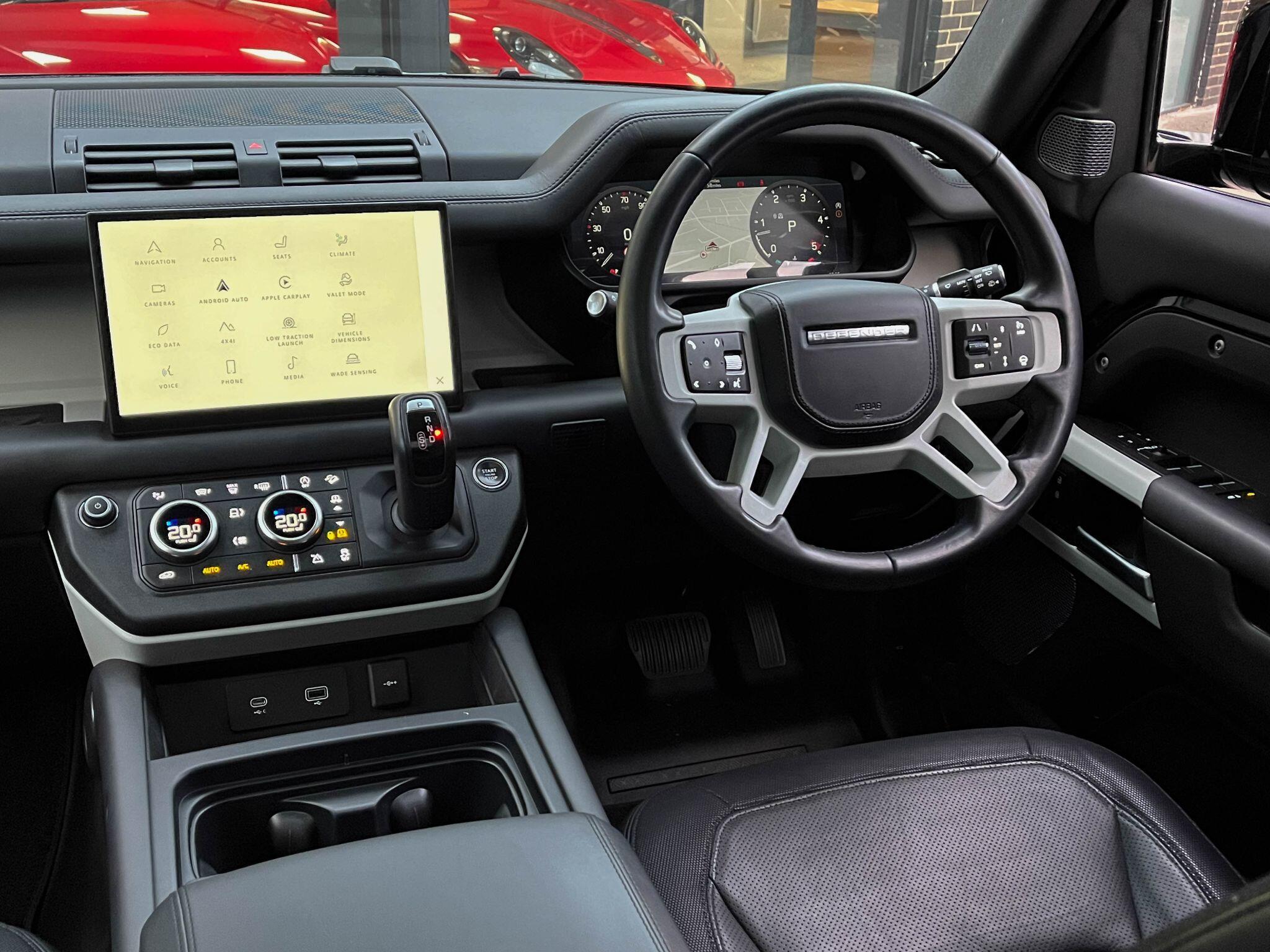 Land Rover Defender 110 - Image 15