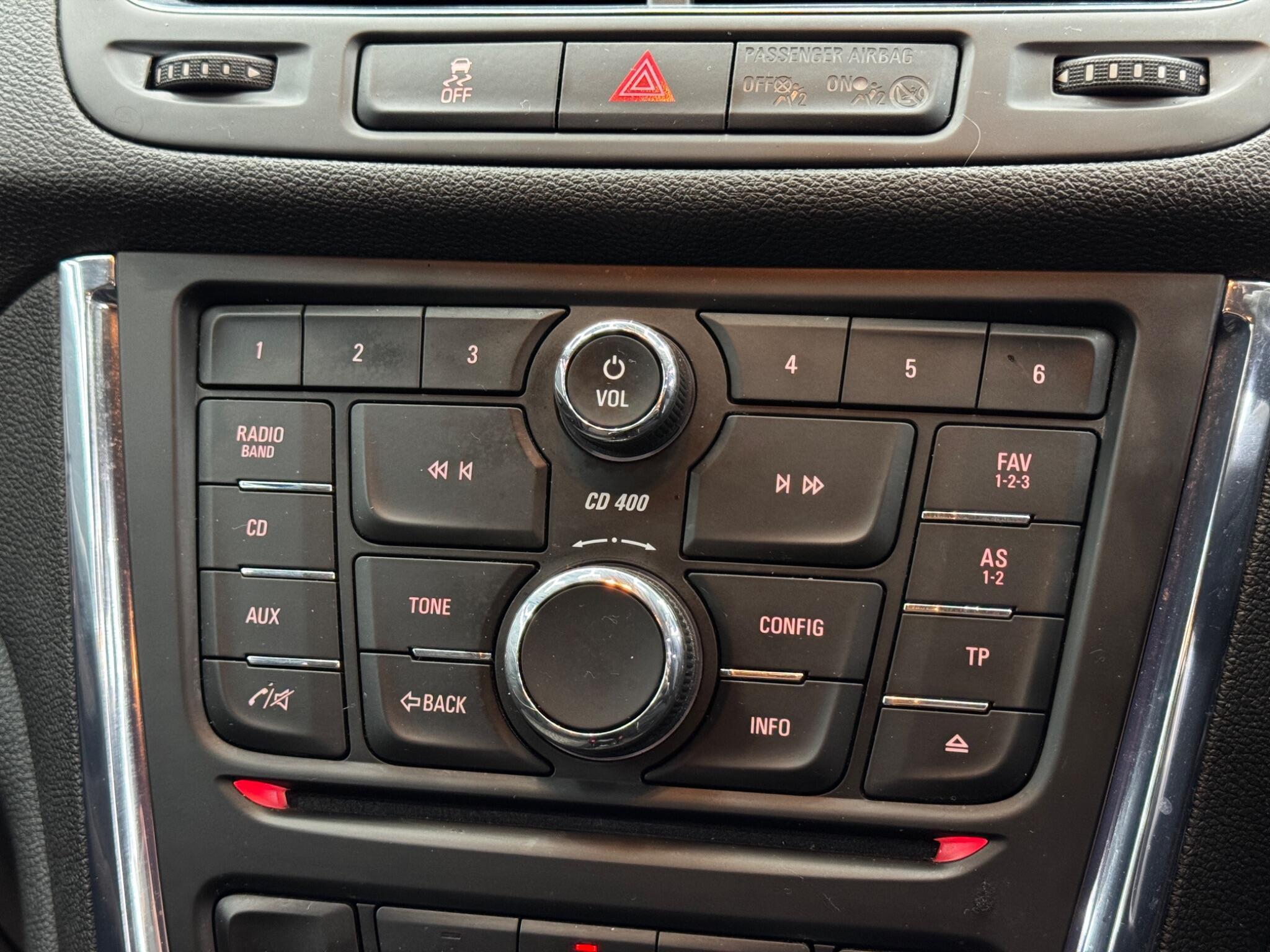 Vauxhall Mokka - Image 27