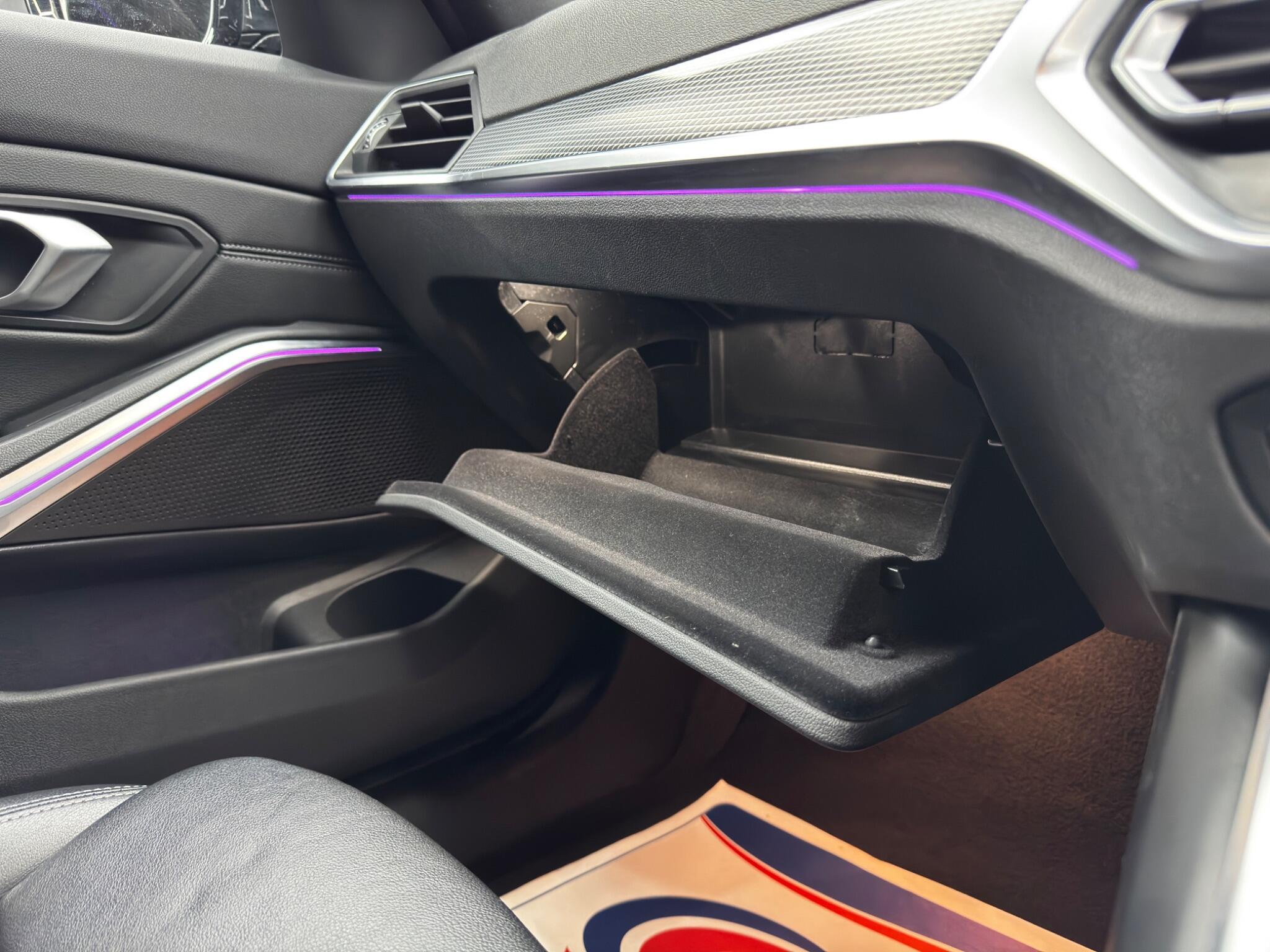 BMW 3 Series - Image 40