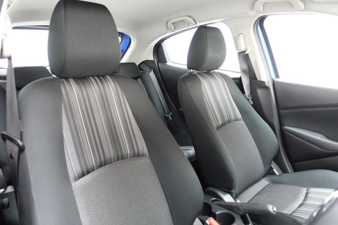 Mazda MAZDA2 - Image 3