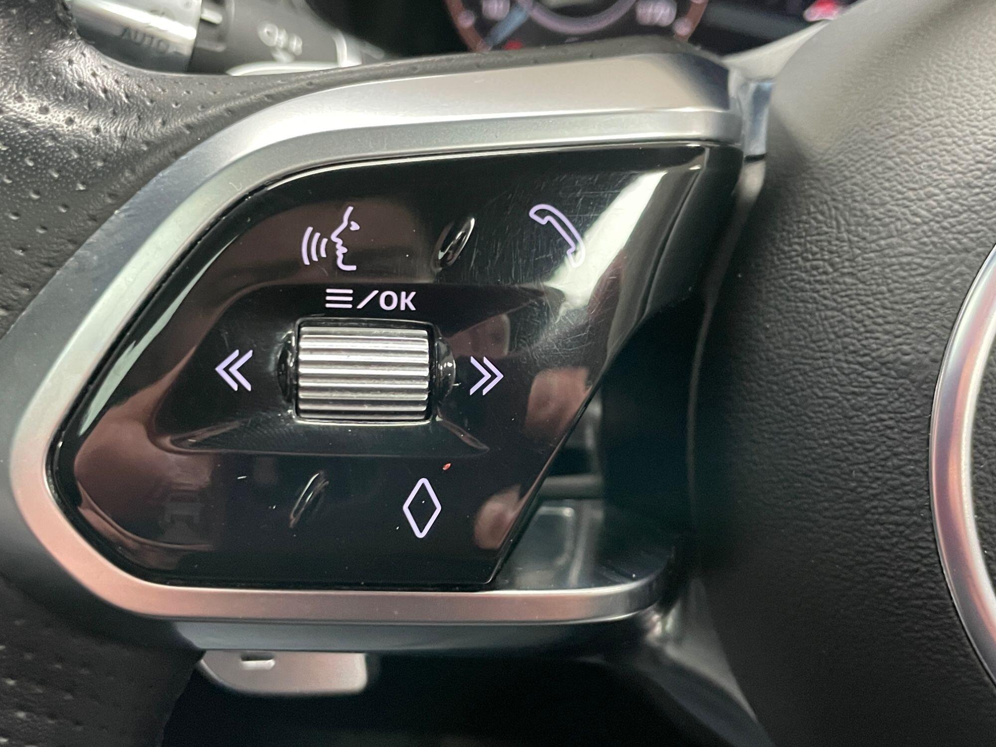 Jaguar F-Pace - Image 37