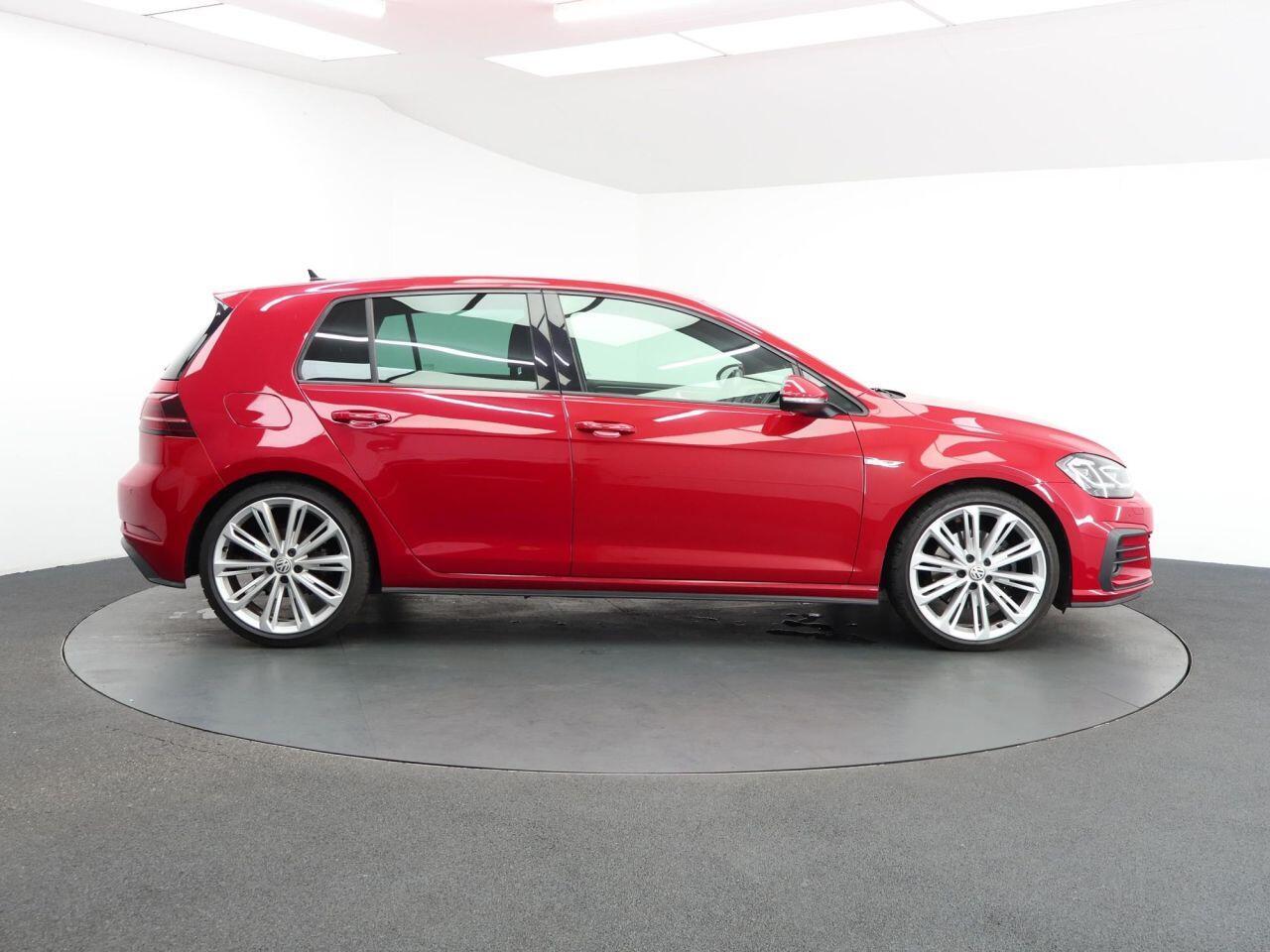Volkswagen Golf - Image 5