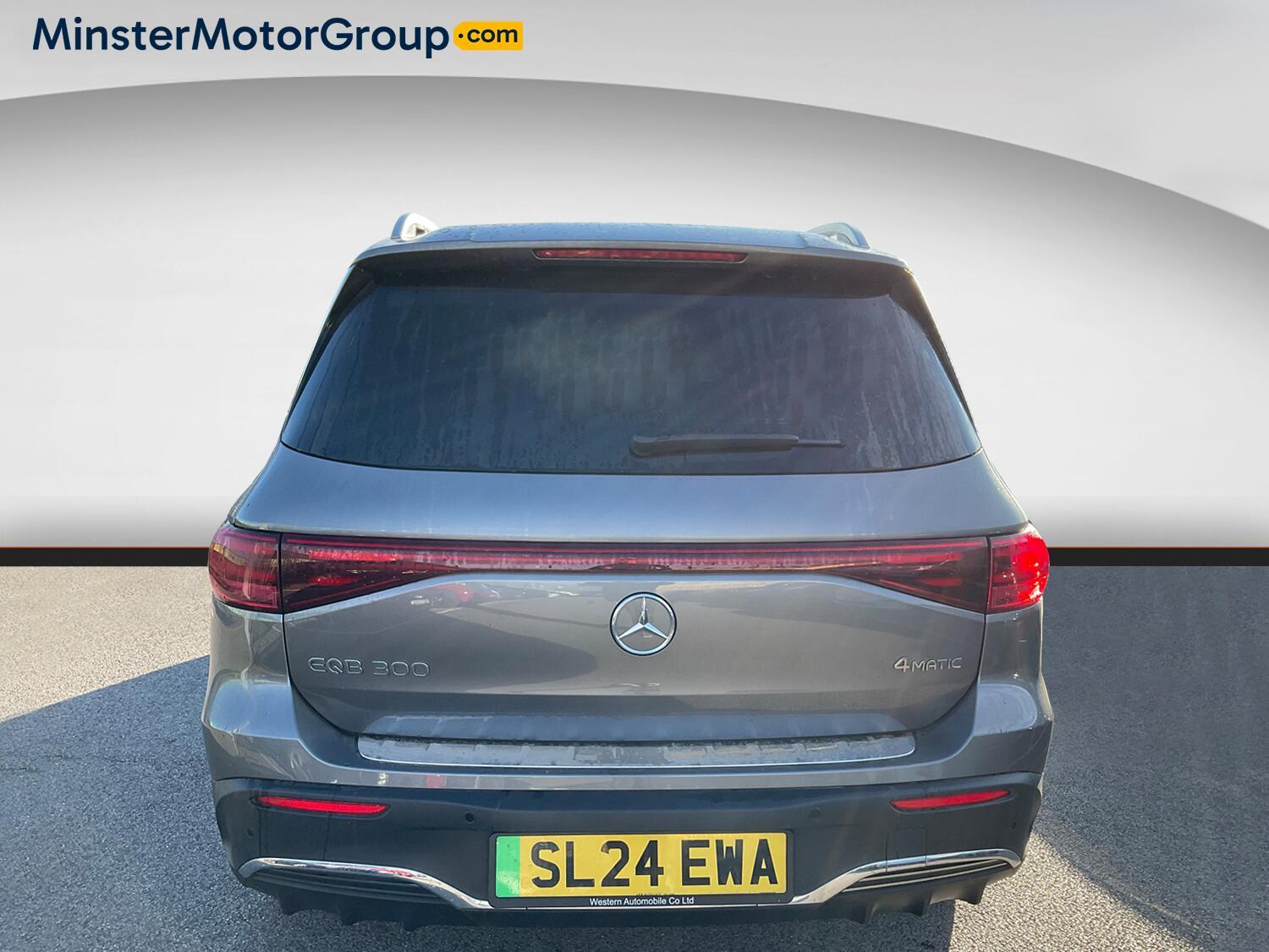 Mercedes Eqb - Image 3