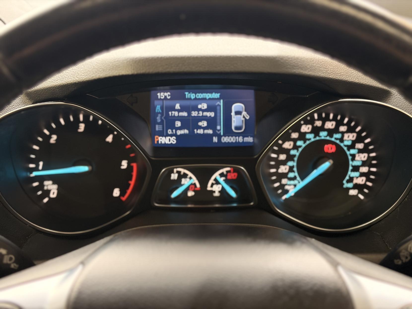 Ford Kuga - Image 20