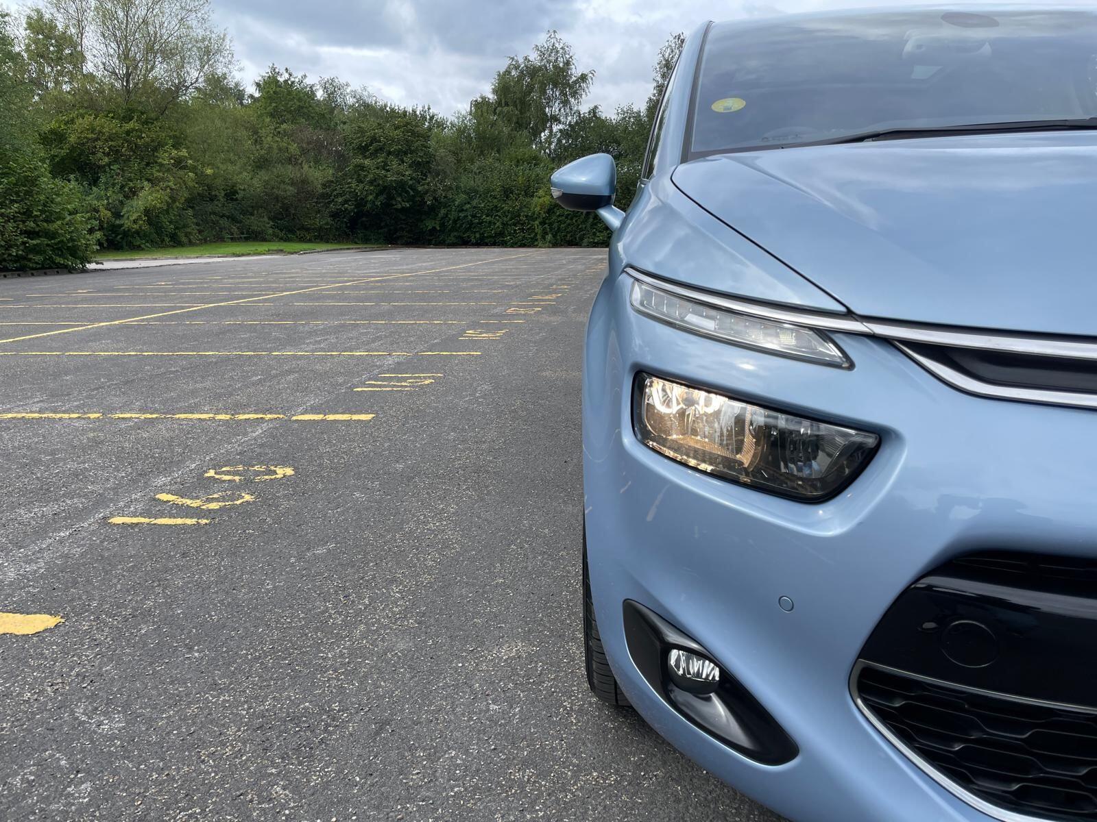 Citroen C4 Picasso - Image 12