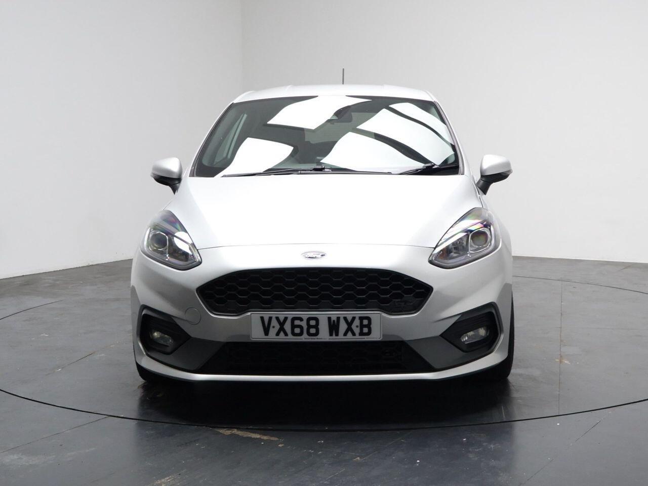 Ford Fiesta - Image 5