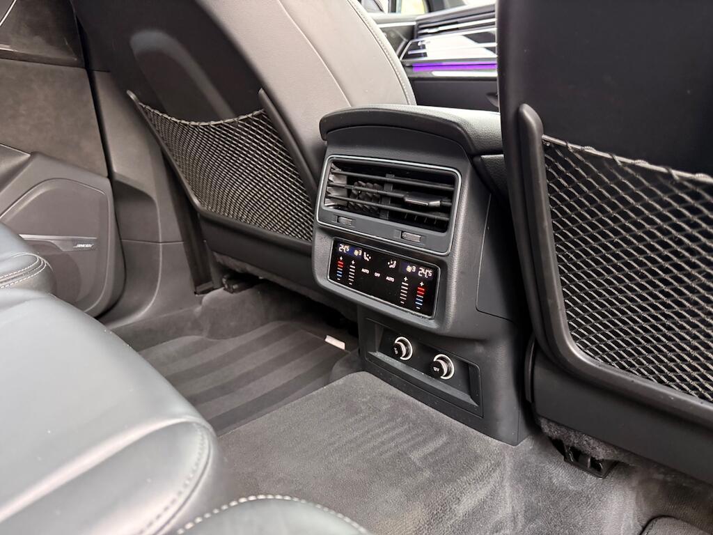 Audi Q7 - Image 39