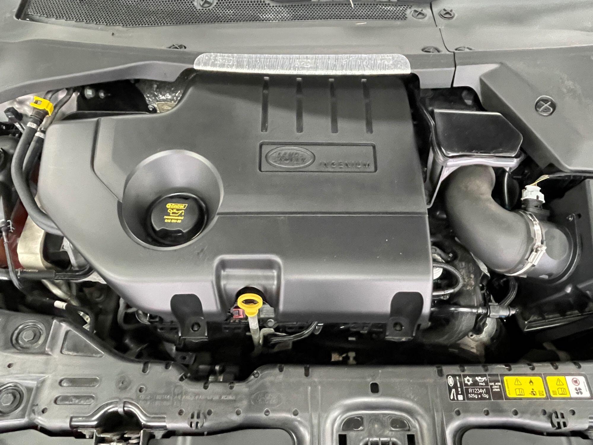 Land Rover Range Rover Evoque - Image 14