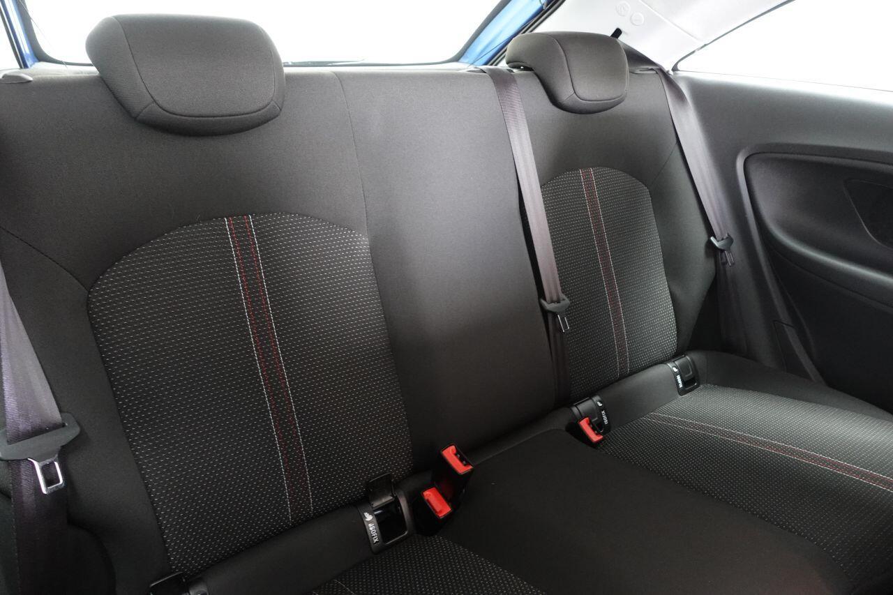 Vauxhall Corsa - Image 10