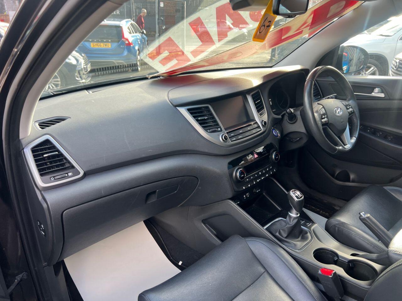 Hyundai Tucson - Image 14