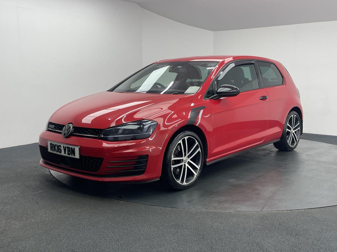 Volkswagen Golf - Image 10