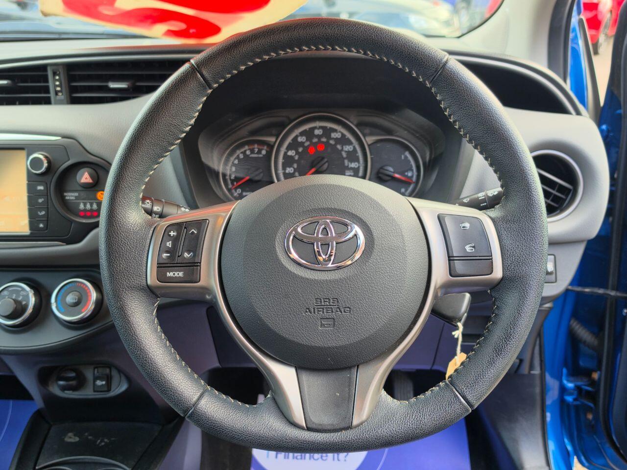 Toyota Yaris - Image 15