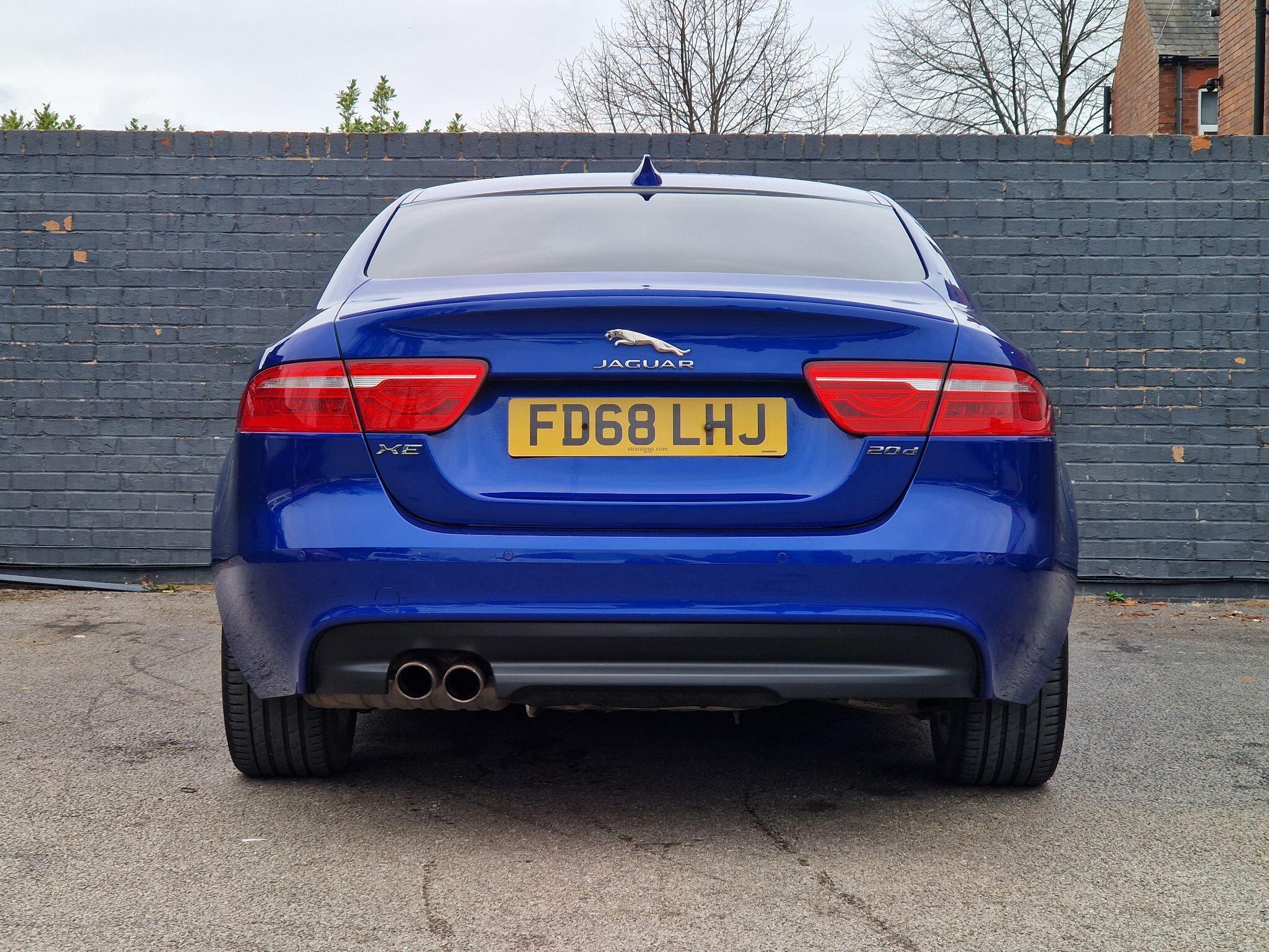 Jaguar XE - Image 24