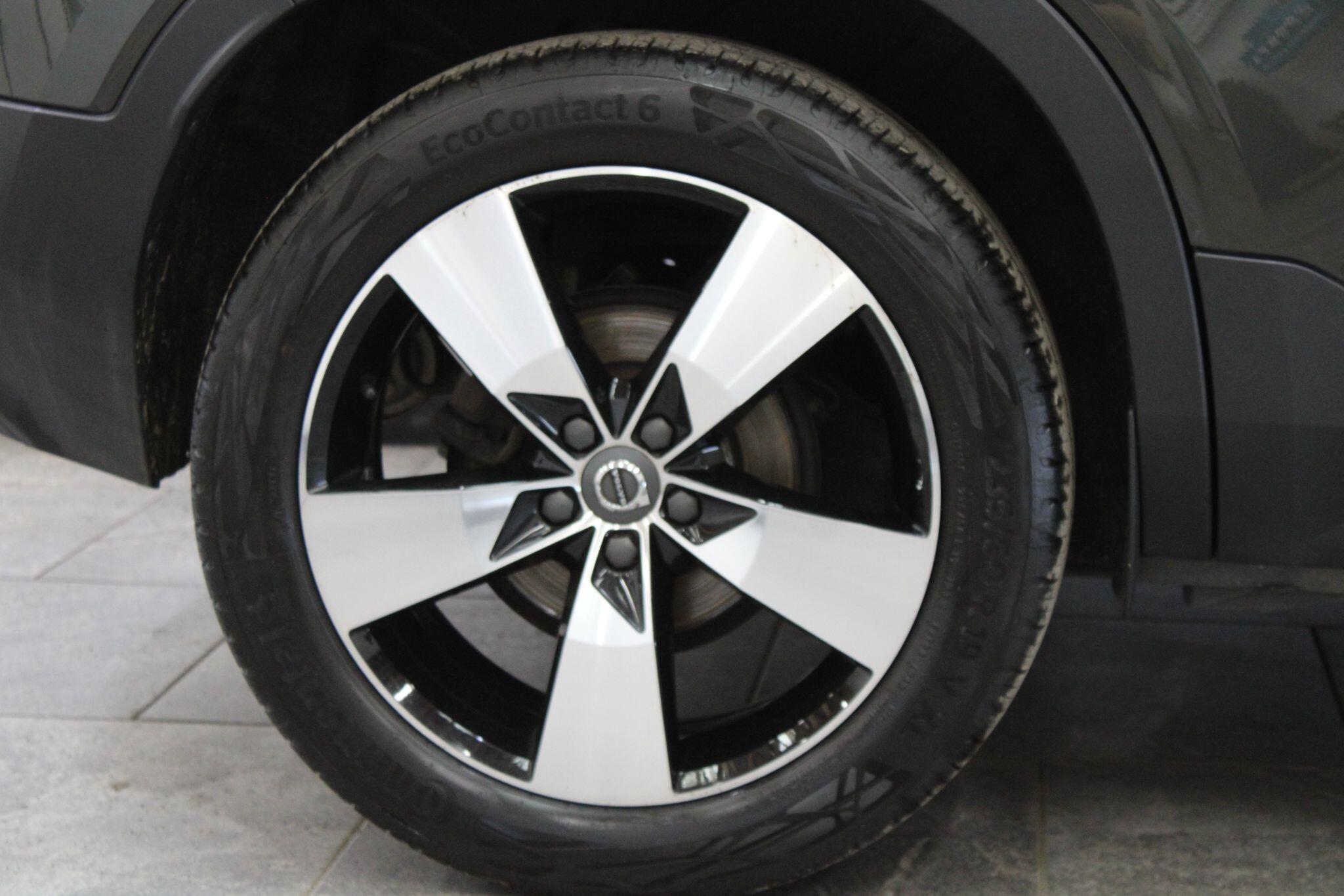 Volvo XC40 - Image 36