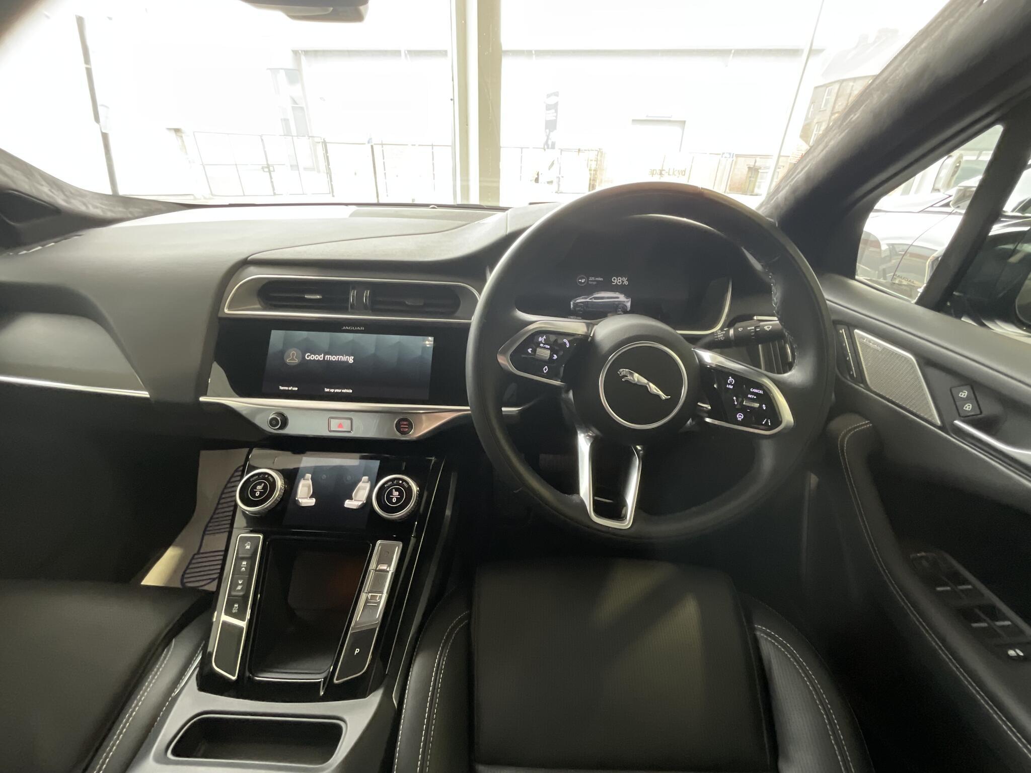 Jaguar I-Pace - Image 7