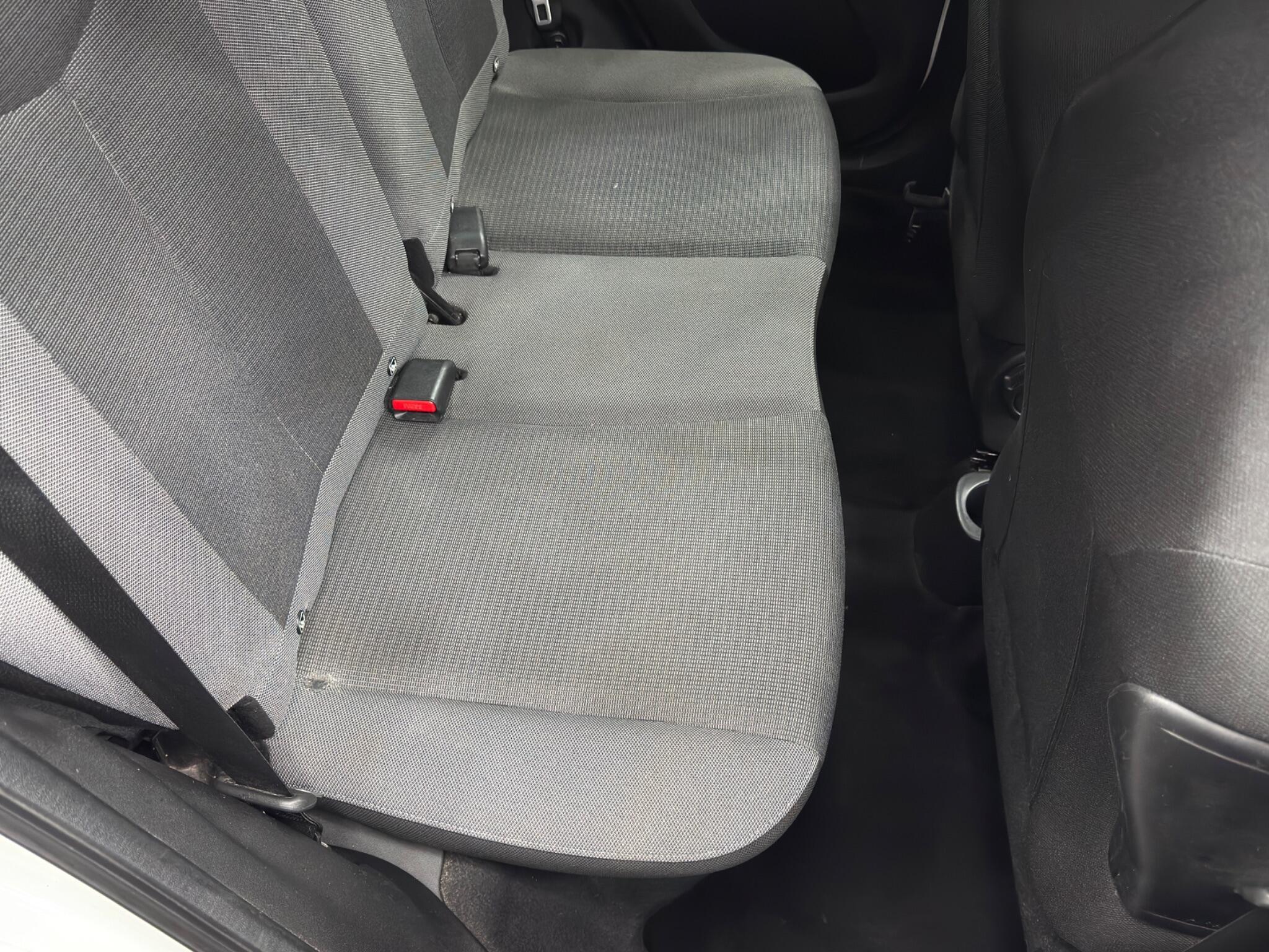 Toyota Aygo - Image 16