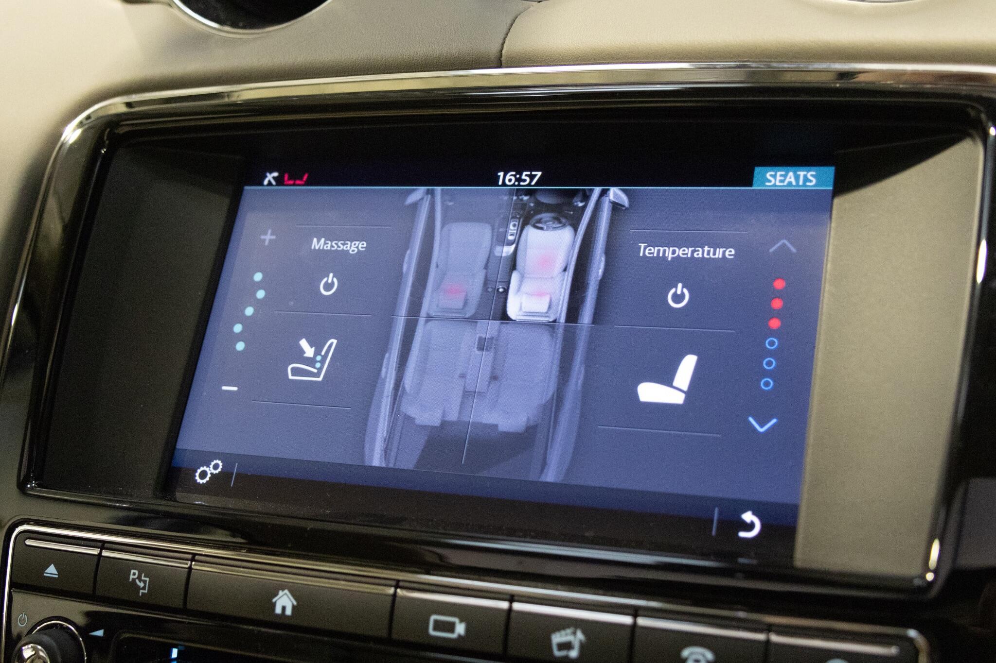 Jaguar XJ - Image 36