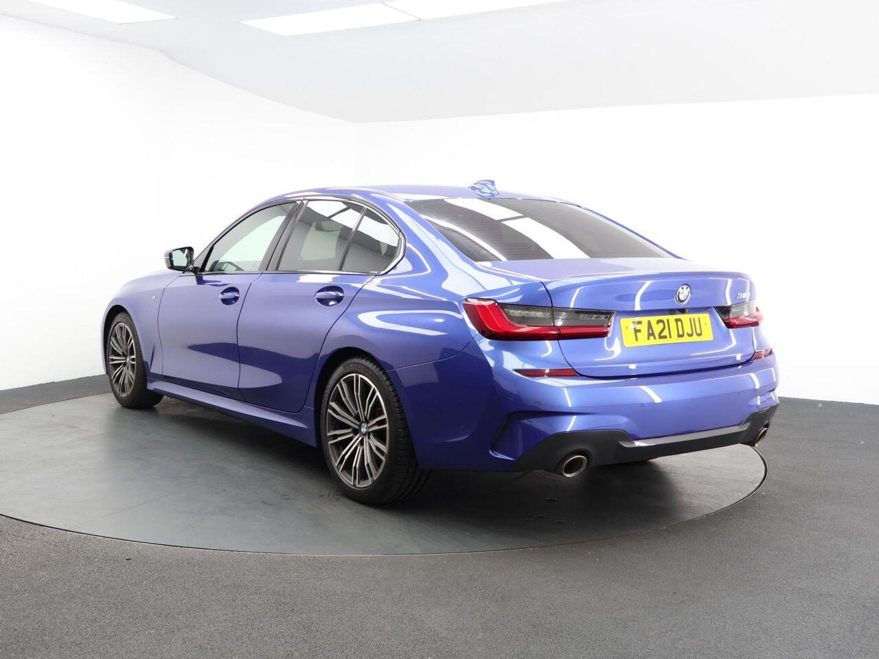 BMW 3 Series - Image 9