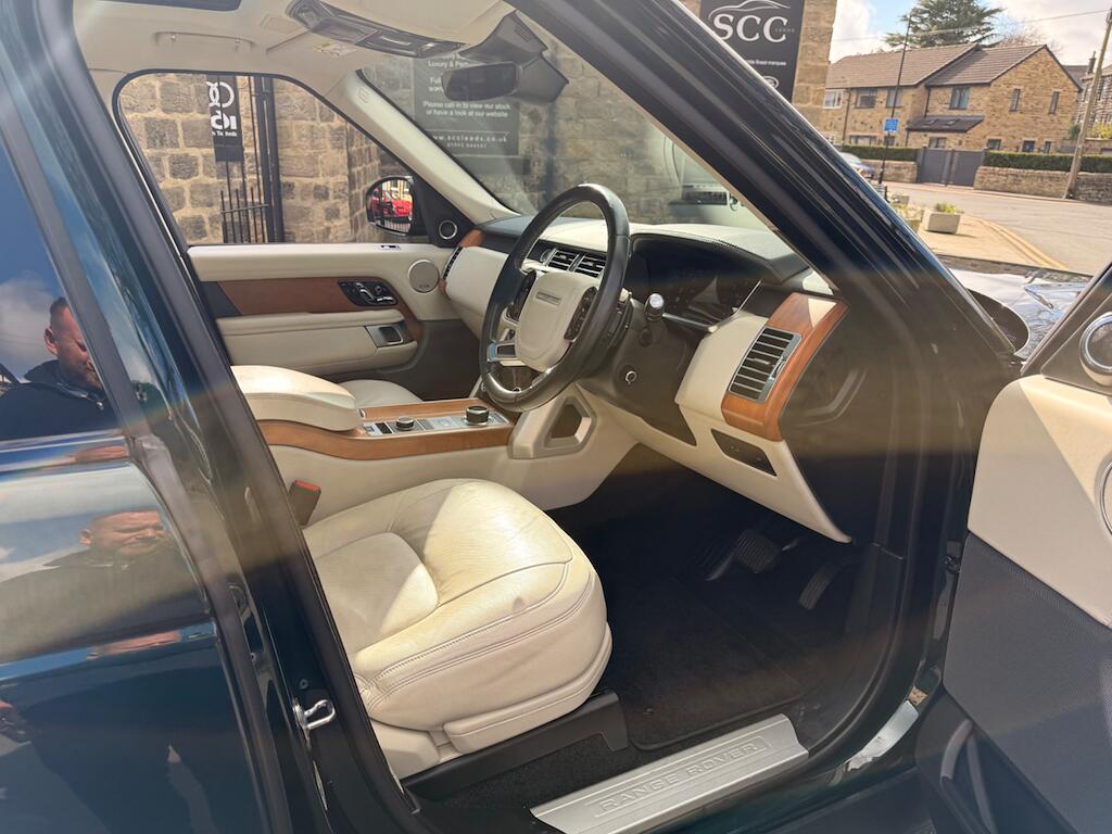 Land Rover Range Rover - Image 40