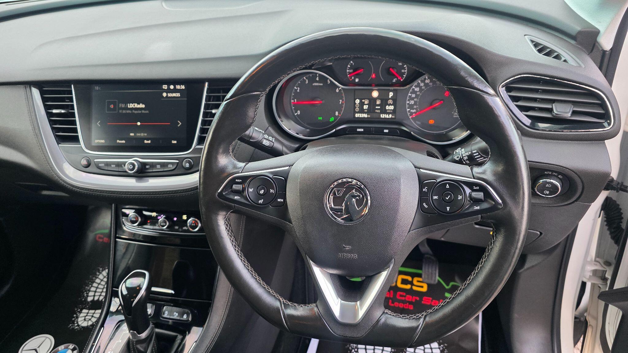 Vauxhall Grandland X - Image 23