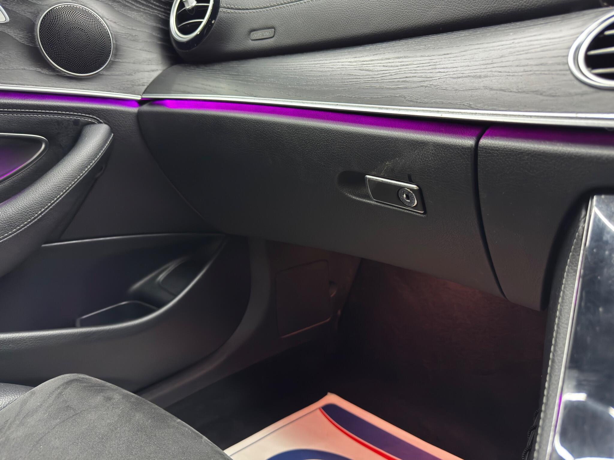 Mercedes E Class - Image 32