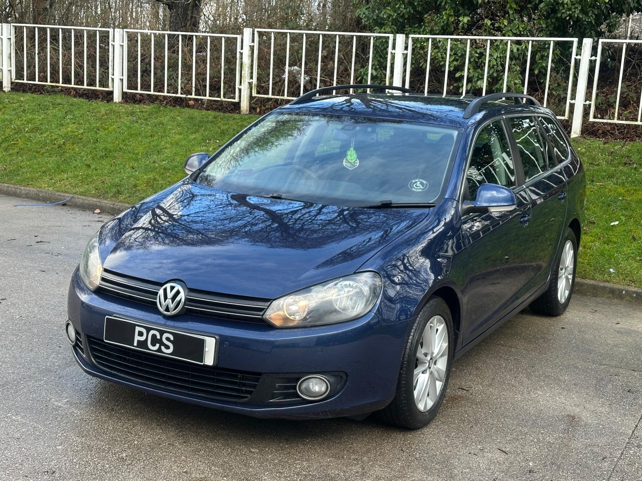 Volkswagen Golf - Image 7