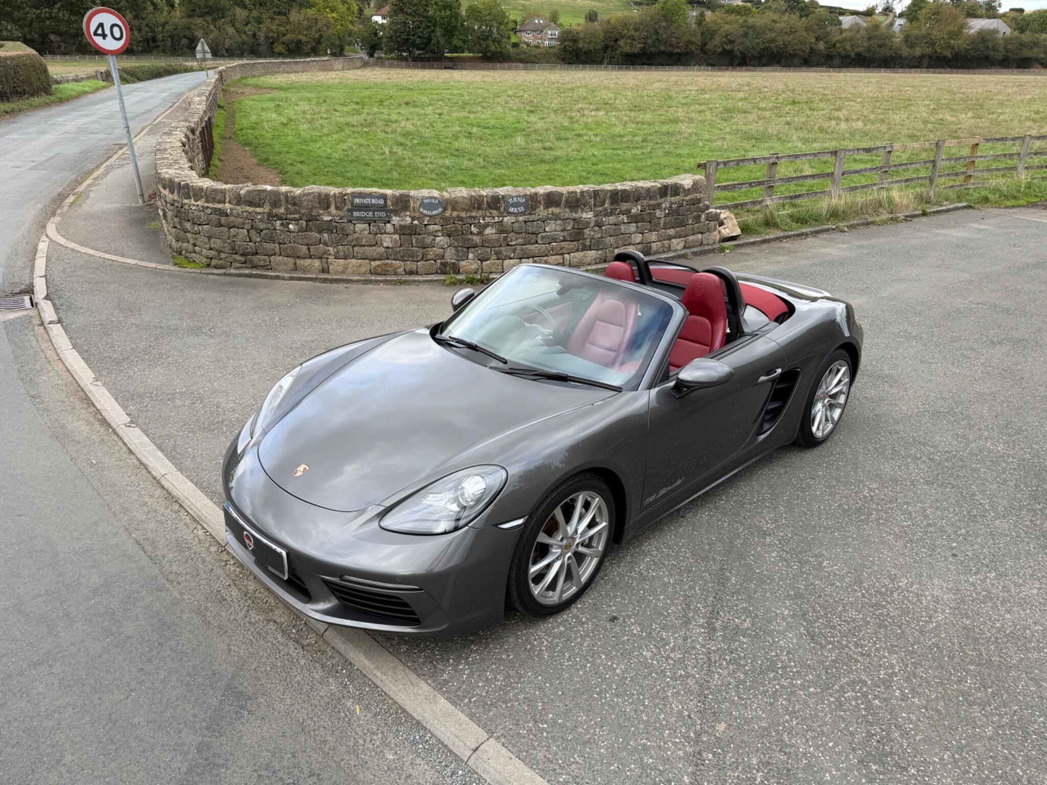 Porsche 718 Boxster - Image 11