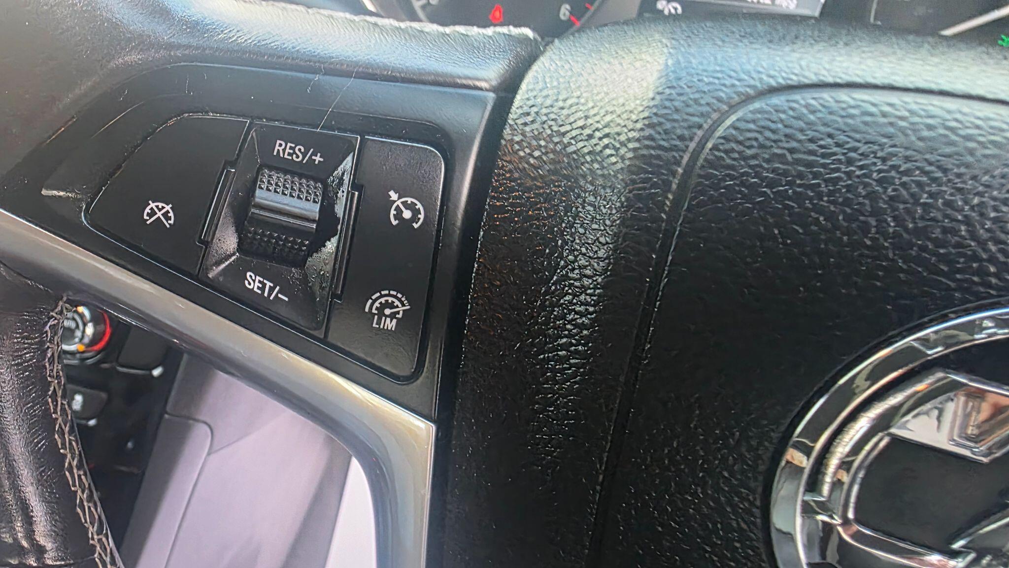 Vauxhall Mokka X - Image 28